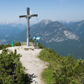 Nrdlicher Gipfel mit Blick auf Kramer, Wetterstein und Ammergebirge